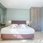 Corfu & 아파트호텔