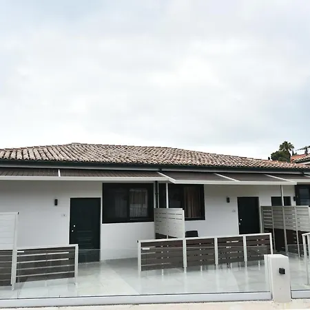 Ξενοδοχείο με διαμερίσματα Corfu Gold Luxury