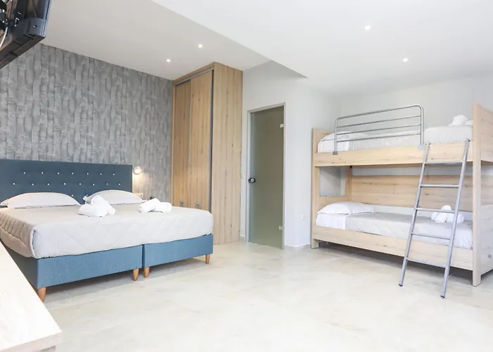 Corfu & Aparthotel 3*