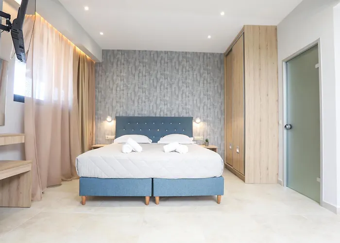 Aparthotel Corfu &
